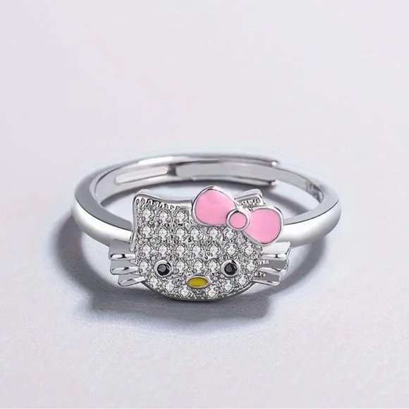 Exquisite Officially Licensed Hello Kitty Adjustable Ring - Picture 5 of 5